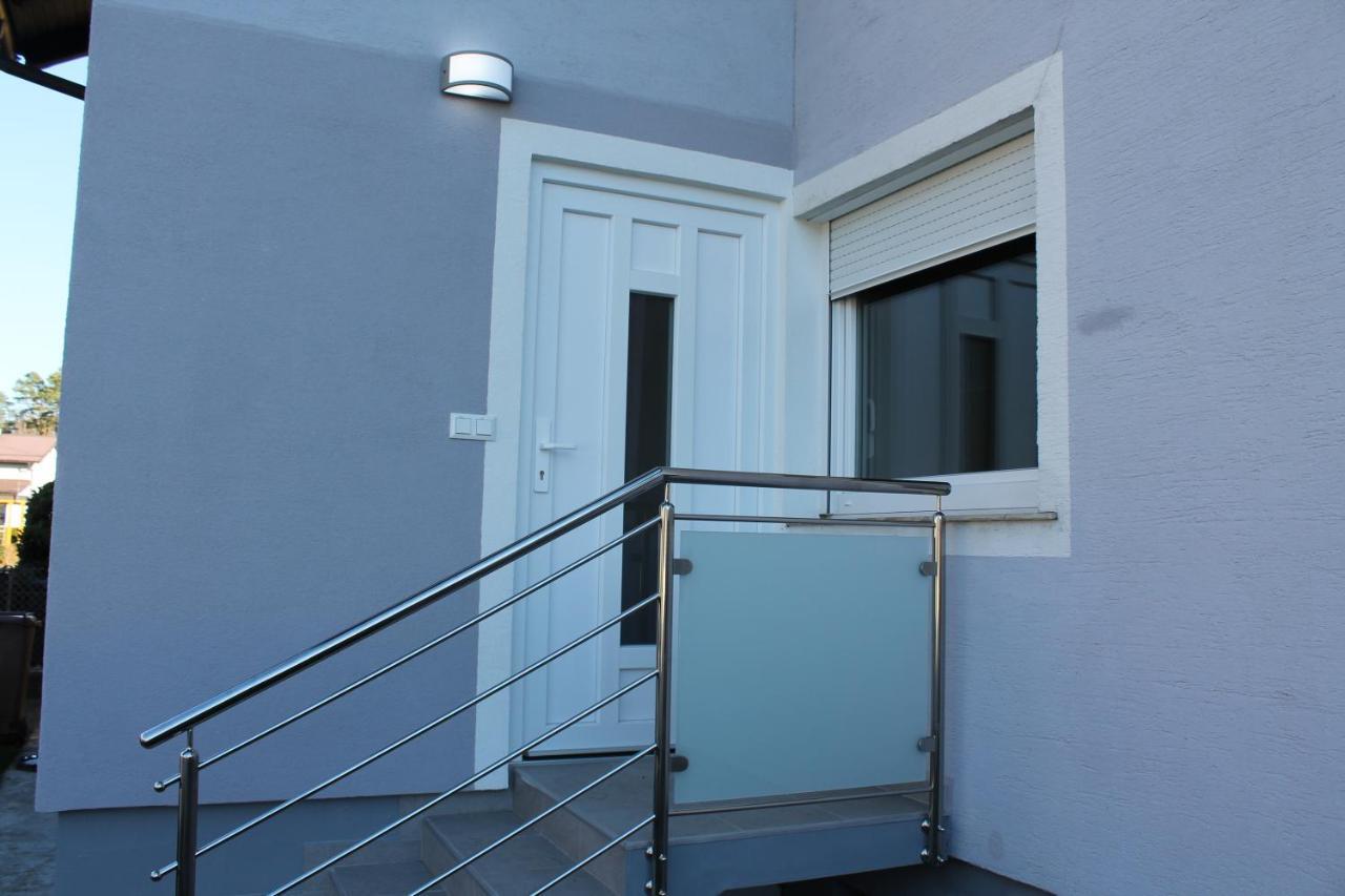 Petite Apartment Maribor Luaran gambar